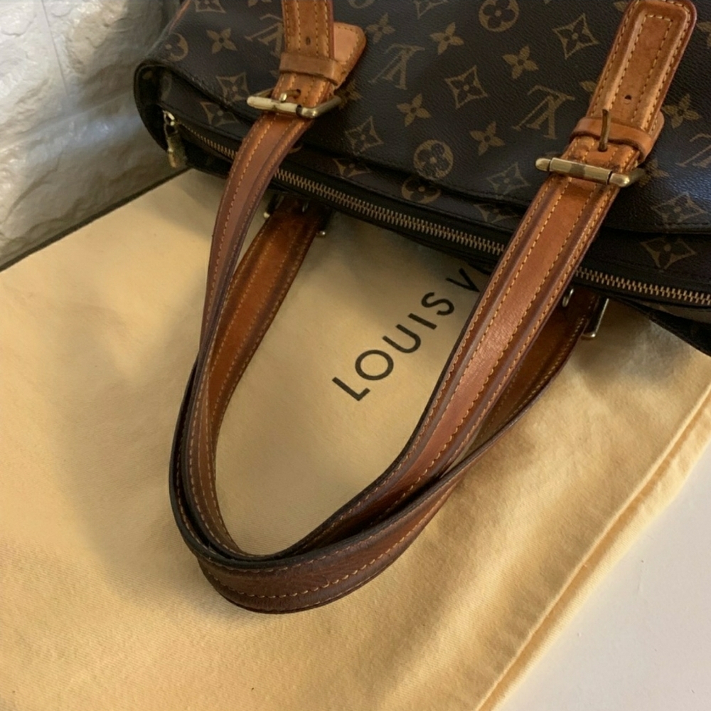 Love the bag just upgraded to larger size